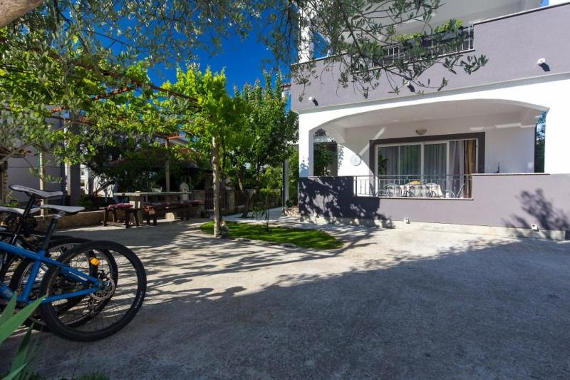Apartments Hajl كرك المظهر الخارجي الصورة